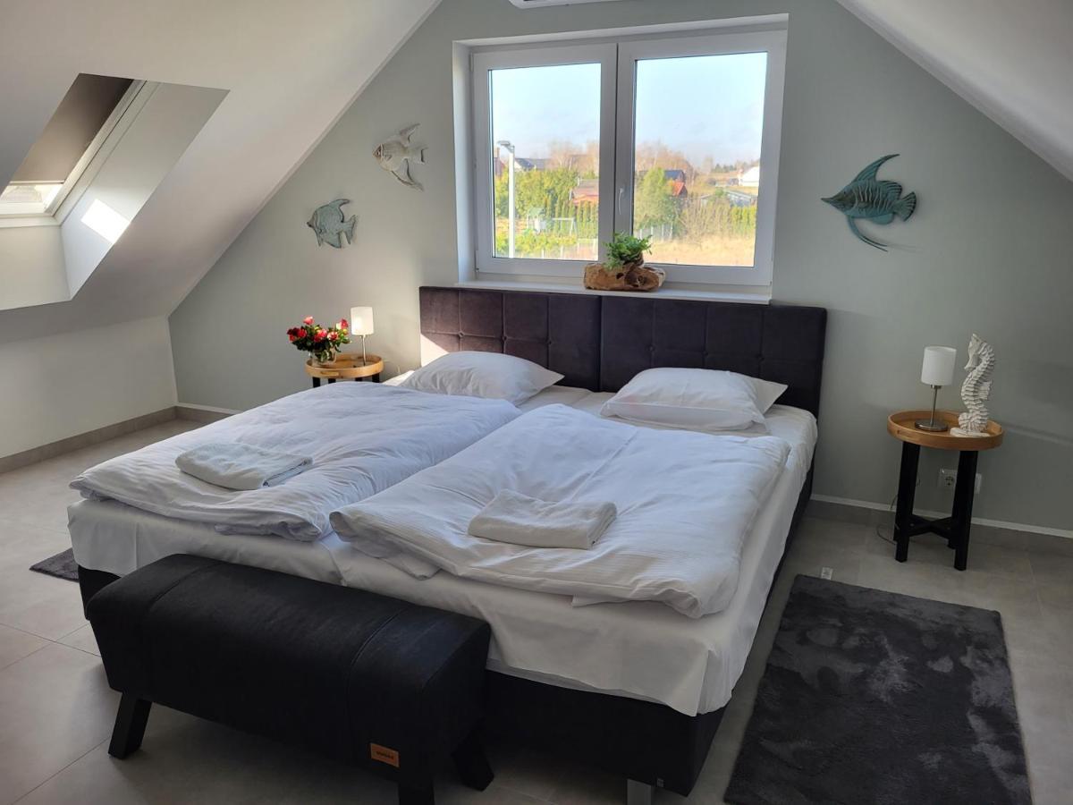 Robson Beach I Sauna, Jacuzzi Miedzywodzie Esterno foto